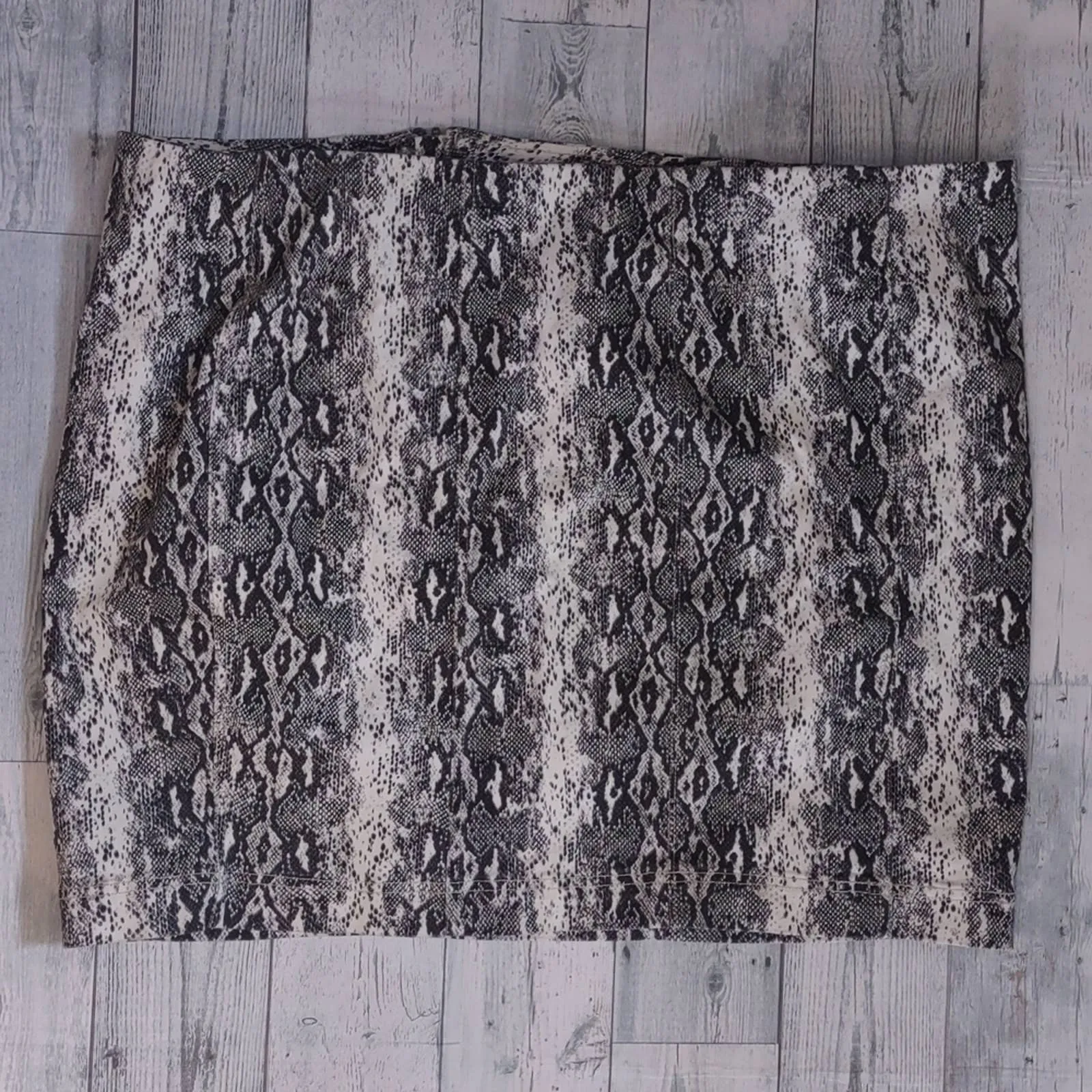 Ashley Stewart Python Print Cotton Skirt