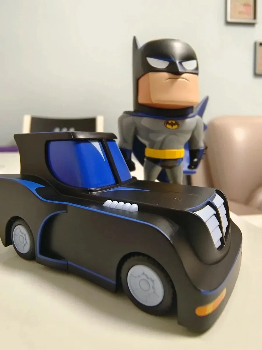Batman 85th Anniversary Series Blind Box – Action Figure Surprise Ornament for Desk Decoration and Birthday Gift