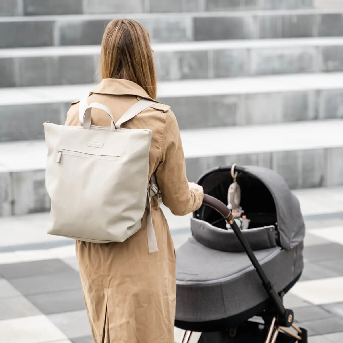 Changing backpack - Sand