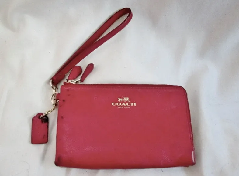 COACH NEW YORK Leather Wristlet Purse Wallet Coin Purse Zip RED CHILE