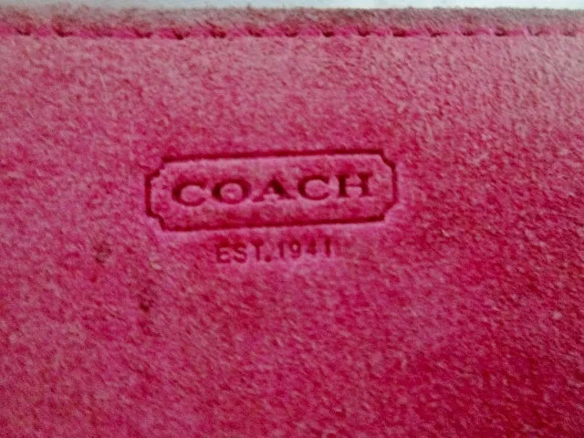 COACH Suede Wristlet Coin Purse Wallet Clutch Baguette BUBBLE GUM PINK Pouch