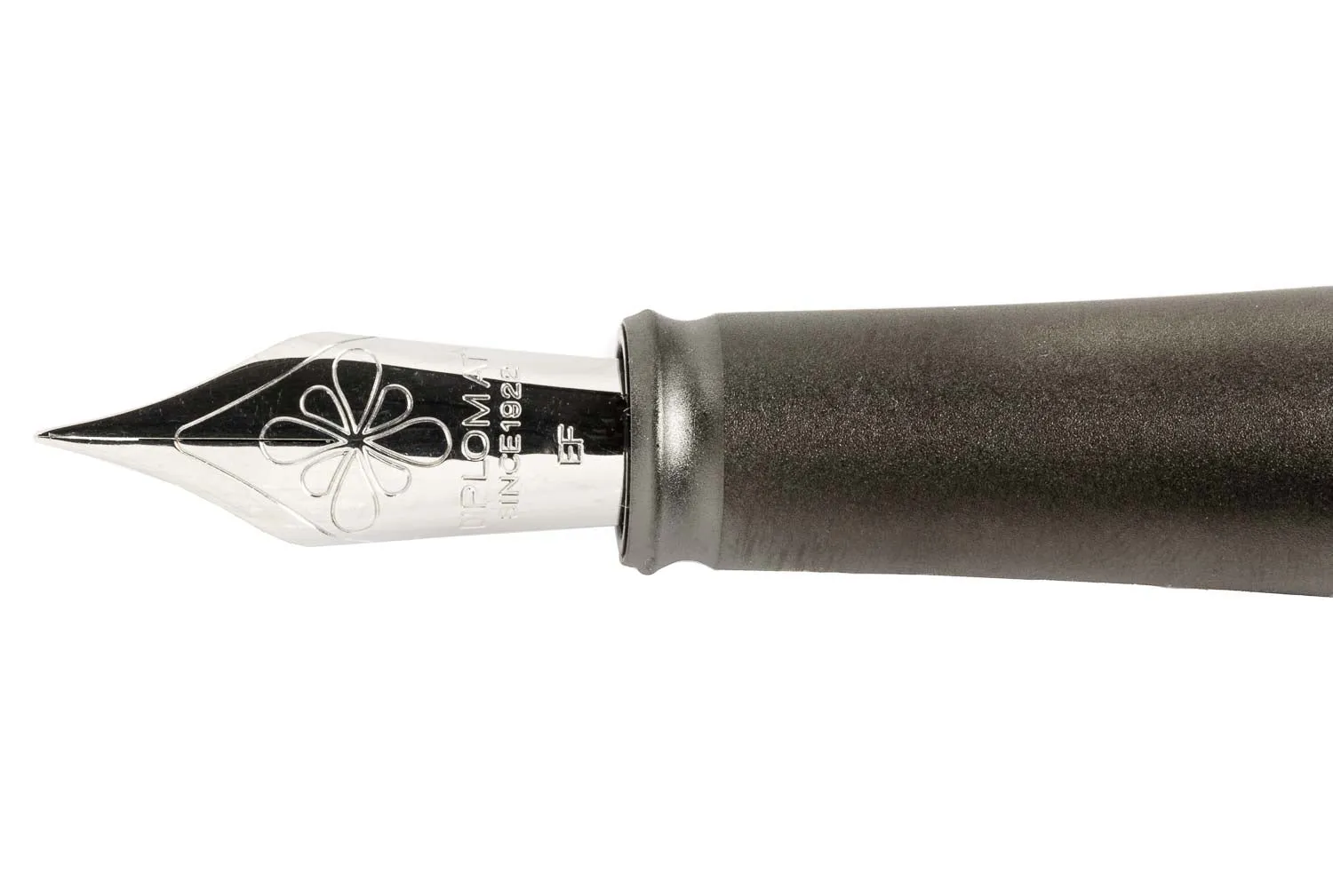 Diplomat Aero Fountain Pen - Flame