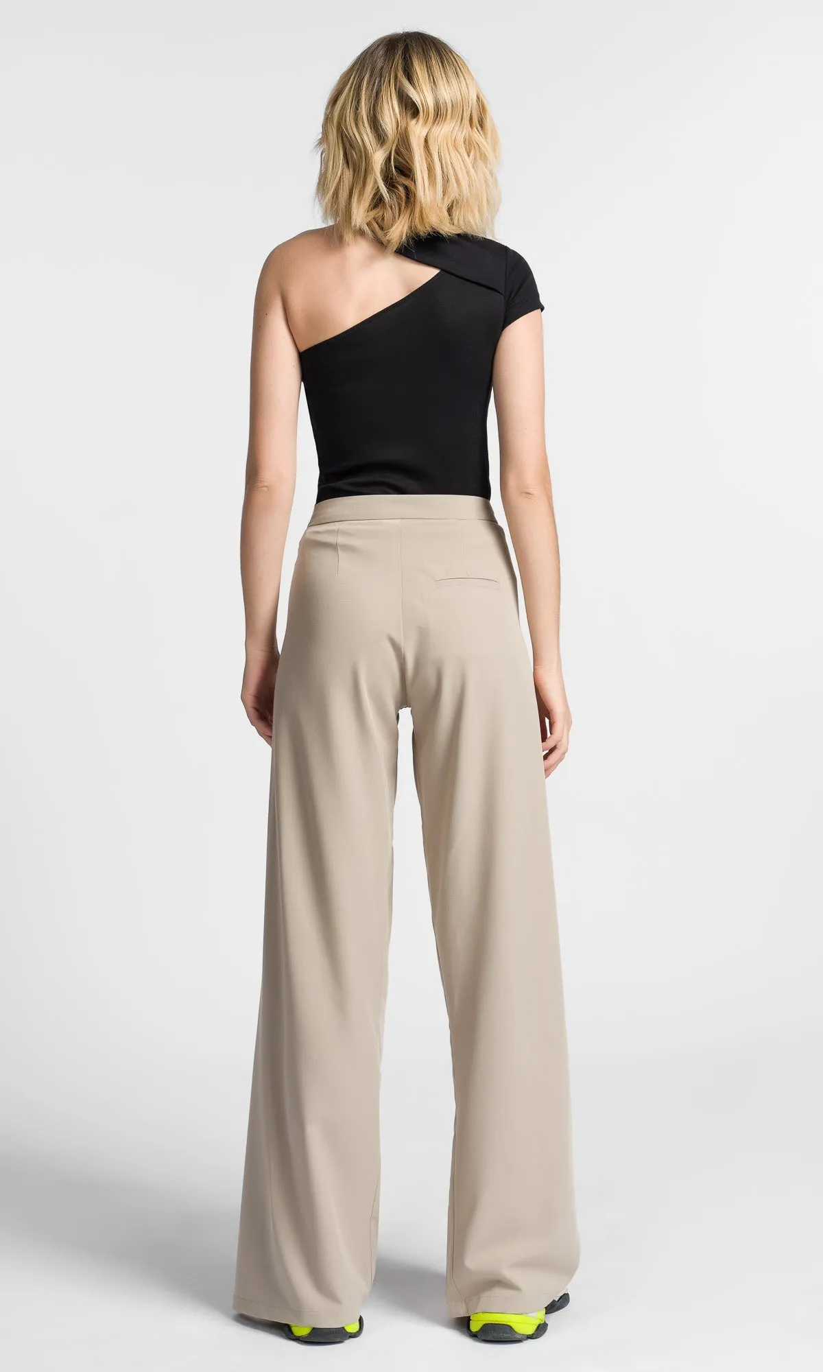 Neck Strap Asymmetric Top